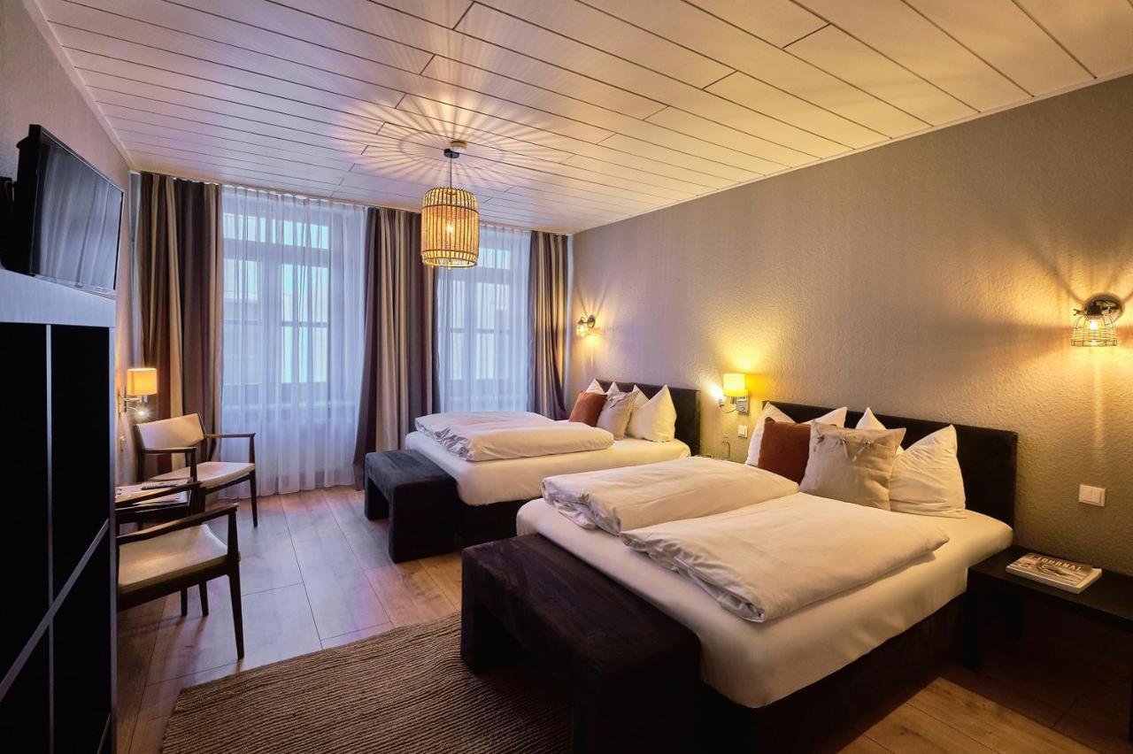 Hotel Roter Hahn เรเกนส์บวร์ก ภายนอก รูปภาพ