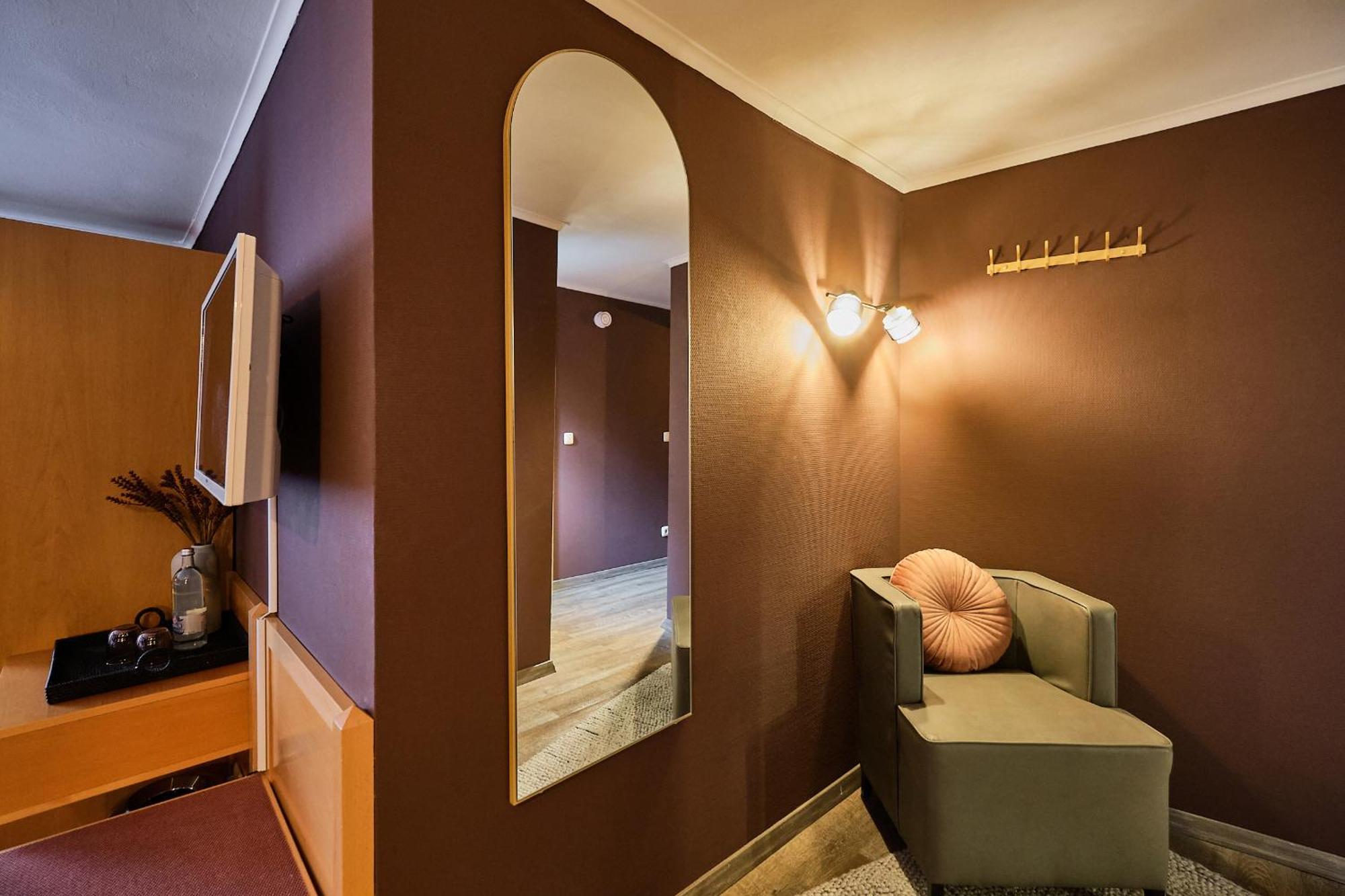 Hotel Roter Hahn เรเกนส์บวร์ก ภายนอก รูปภาพ